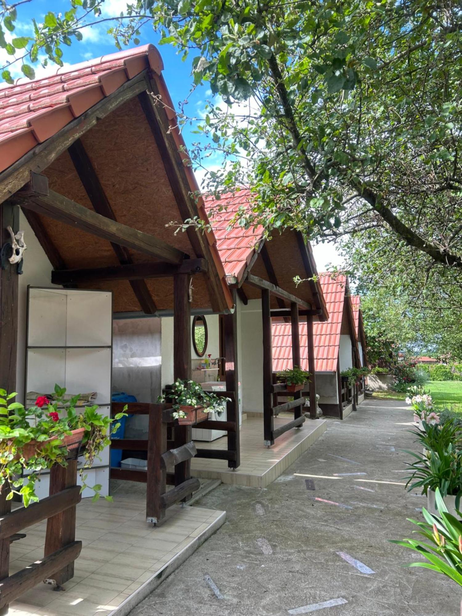 Camping Lukac 库蒂纳 外观 照片